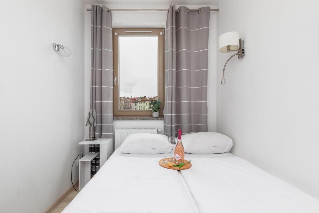 Wind Rose Quarter Apartments By Noclegi Renters Swinoujscie Bagian luar foto