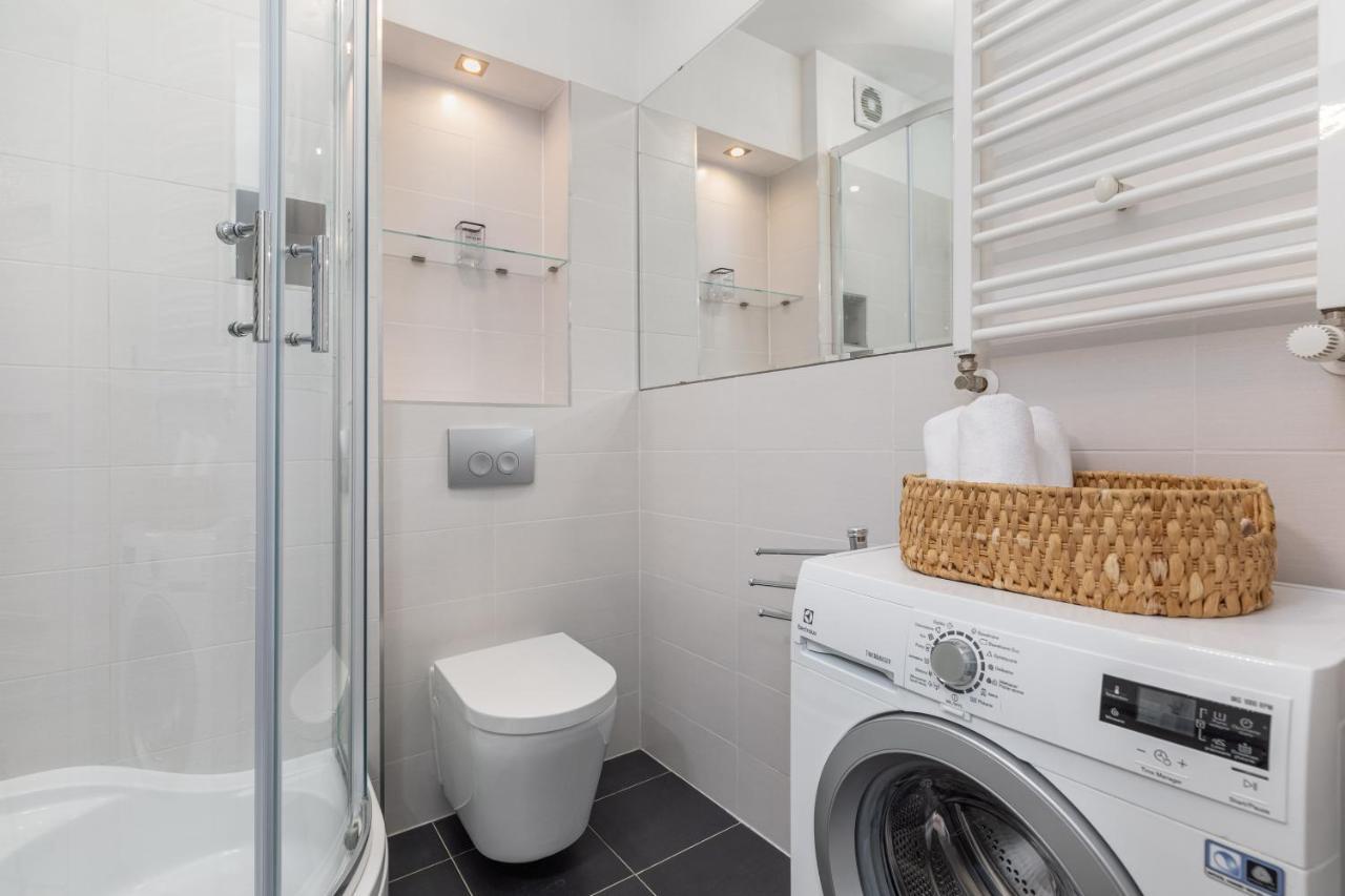Wind Rose Quarter Apartments By Noclegi Renters Swinoujscie Bagian luar foto