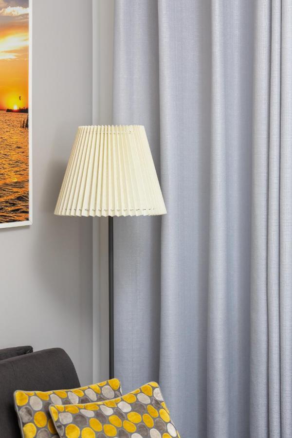 Wind Rose Quarter Apartments By Noclegi Renters Swinoujscie Bagian luar foto
