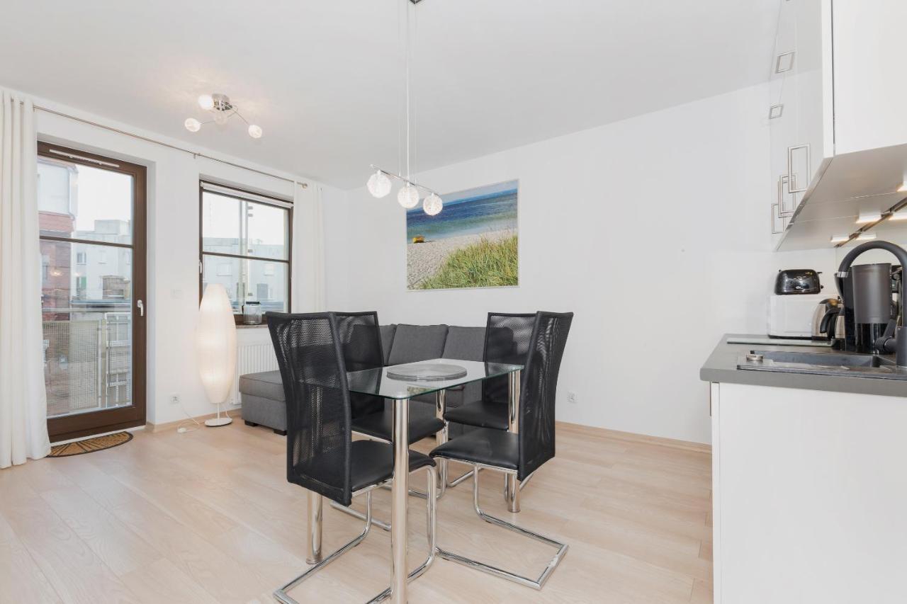 Wind Rose Quarter Apartments By Noclegi Renters Swinoujscie Bagian luar foto