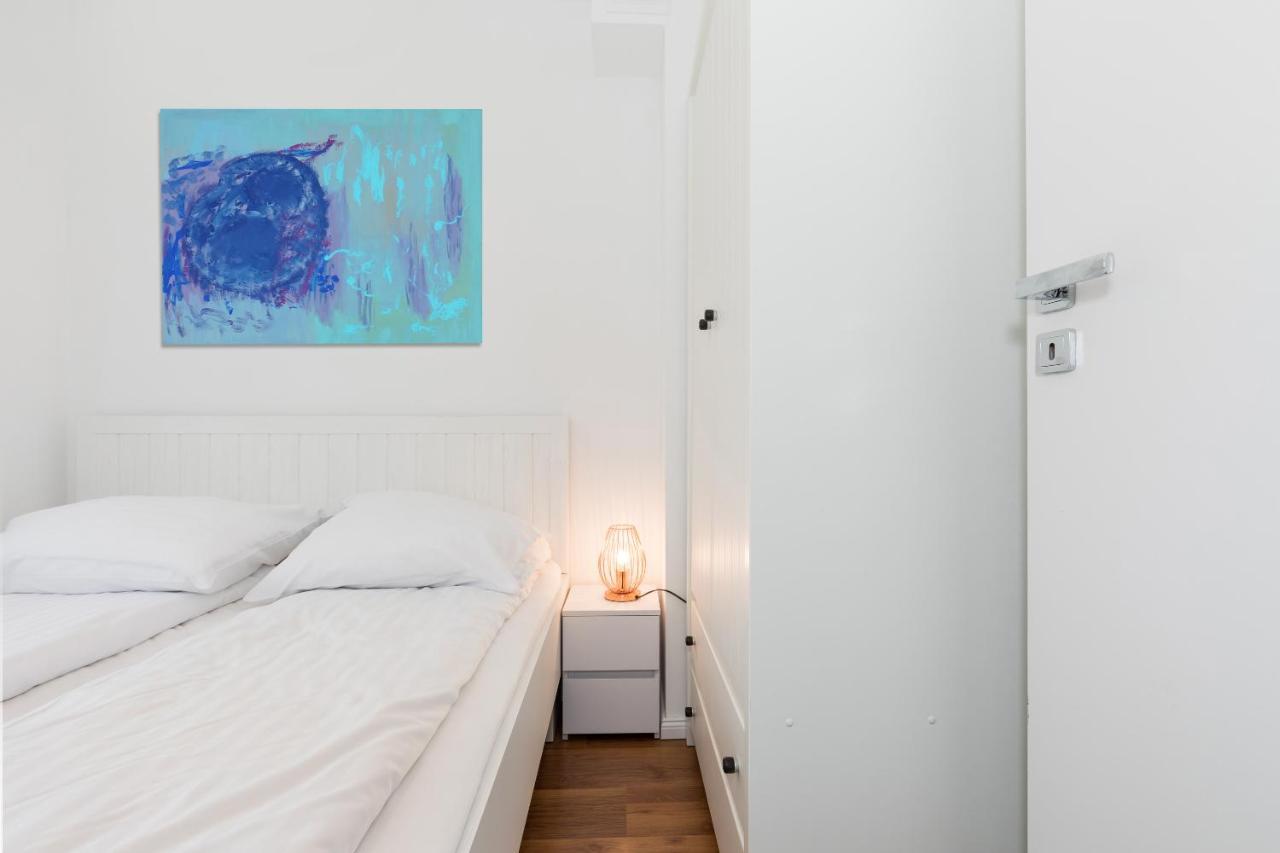 Wind Rose Quarter Apartments By Noclegi Renters Swinoujscie Bagian luar foto
